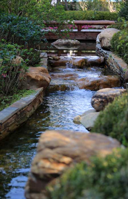 跌水實景圖